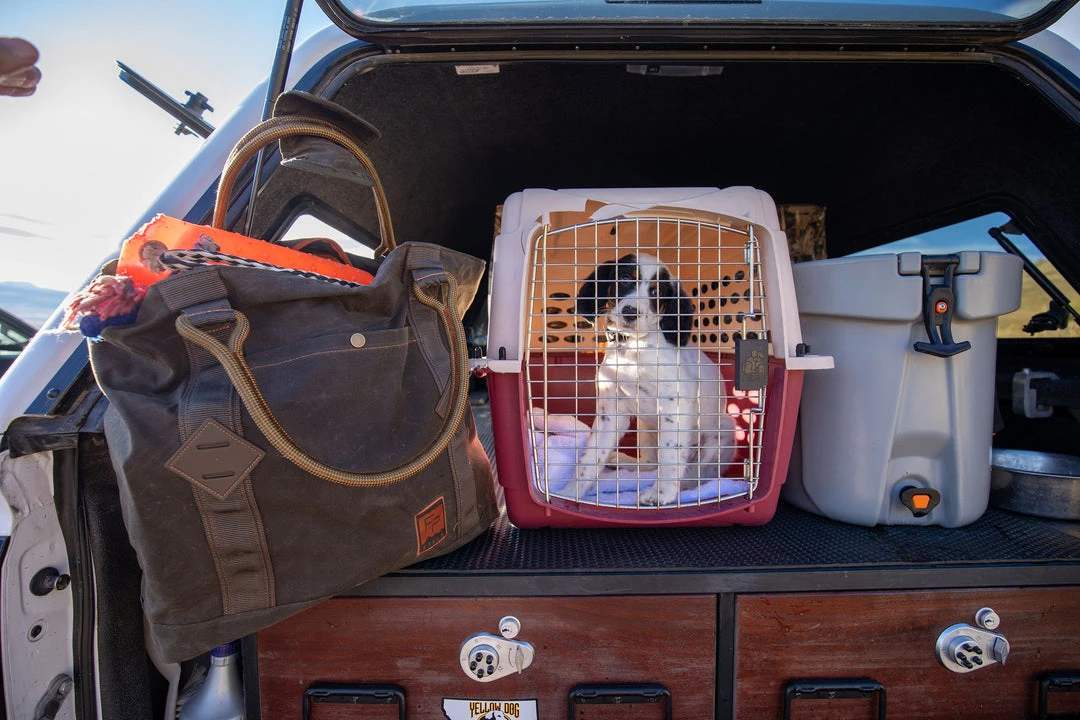 Fishpond Horse Thief Tote - Peat Moss 5 Fishpond Horse Thief Tote - Peat Moss