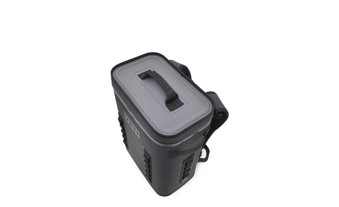 Yeti Hopper Backflip 24 COOLERS & HYDRATION 7 Yeti Hopper Backflip 24 COOLERS & HYDRATION
